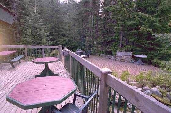Ubc Whistler Lodge Exterior photo